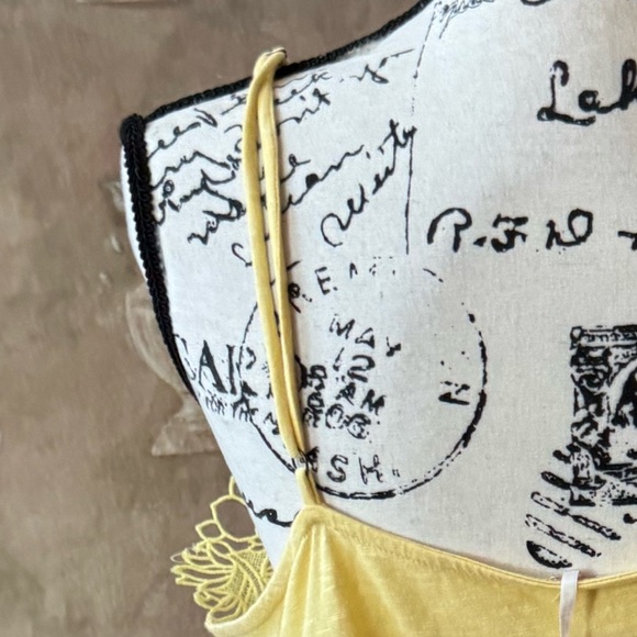 FREE PEOPLE KAYLA LACE EMBELLISHED TOP XL PINEAPPLE GOLDEN YELLOW - Picture 5 of 6